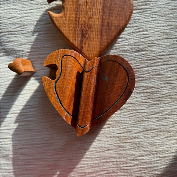 Heart Shape Walnut Box With Secret Compartment - Picture 3 of 4